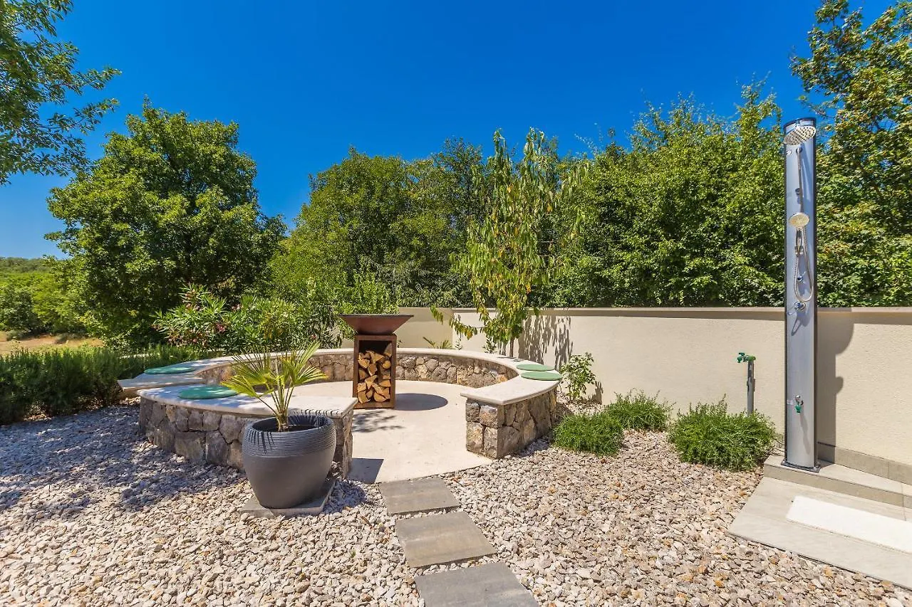 Villa Meraviglia With Private Pool Kornic Croatia
