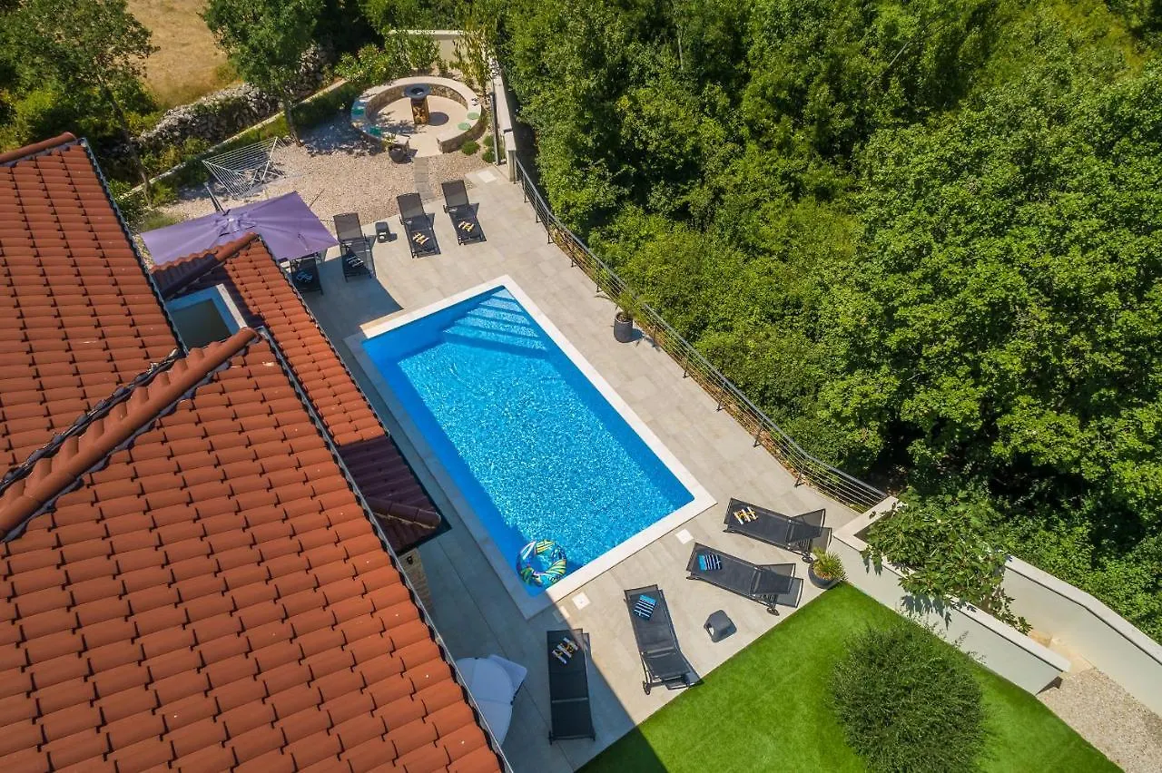Villa Meraviglia With Private Pool Kornic
